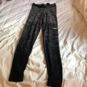 Nike Pro Knit Leggings